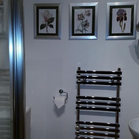 רות'ין Ty Derw Country House B&B חדר תמונה