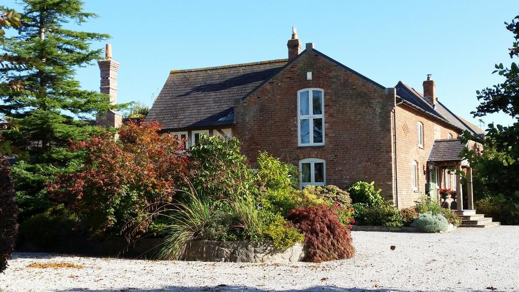 רות'ין Ty Derw Country House B&B מראה חיצוני תמונה